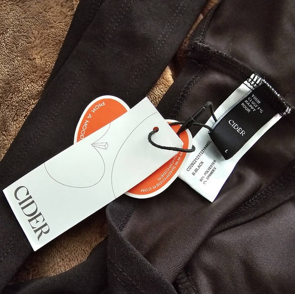 NWT Cider Halter Top - Picture 4 of 6